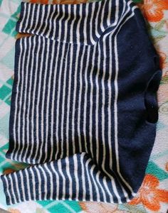 Made in Korean Navy &amp; White Striped Sweater