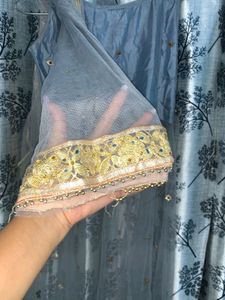 Net Fashionable Suit Full Set
