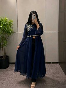 Elegant Navy Blue Embroidered Kurta