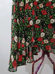Flowy Floral Print Midi Dress