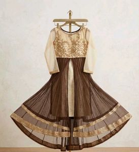 Elegance in Contrast: Two-Tone Layered Anarkali Su