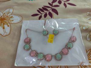 Jwellery set combo of 6 + 1 pendant and earrings