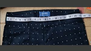 Branded Cropped Pant..