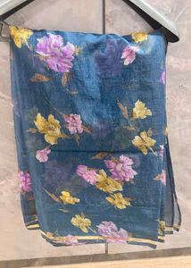 Elegant Floral Print Saree