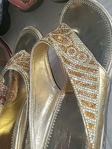 Assorted Women's Sandals &amp; Flats - 4 Pairs