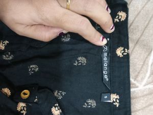 Black Kurti
