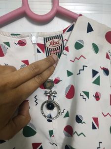 Cute Geometric Print Top &amp; Red Pants Set....