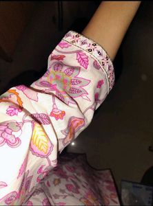 Beautiful Floral Print Kurta