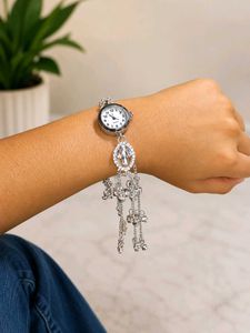 Sparkling kashmiri Watch