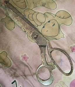 Vintage Sewing Shear Scissors Set