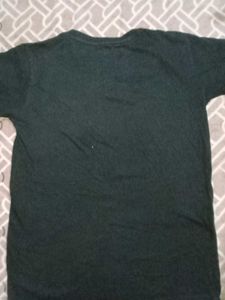 SALE🔥 !! Graphic 🔫 Print Black T-Shirt !!