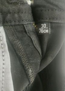 Black Skinny Fit Jeans (Women)