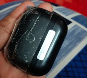 Black Earbud Case