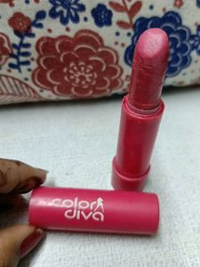 Orange Lipsticks ...💄(ONLY  1 - Peace)
