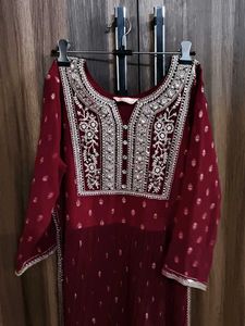 Embroidered Maroon Kurta