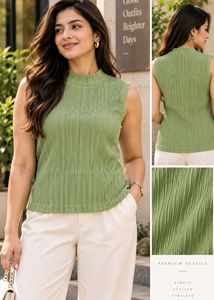 Chic Pleated Mock Neck Sleeveless Top