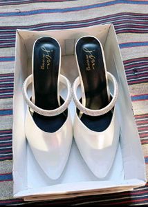 Elegant White Mules with Sparkle Strap