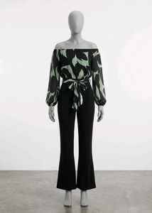 Chic Off-Shoulder Jumpsuit