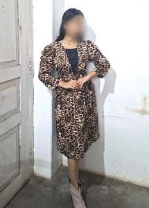 Chic Leopard Print Midi Dress