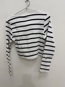 Shein Striped Long Sleeve Cropped Top