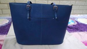 Authentic Da Milano Blue Genuine Leather Tote