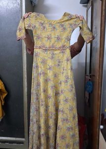 Elegant Yellow Floral Maxi Dress