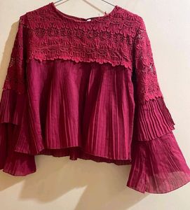 Maroon Fluffy Top For Women ♥️