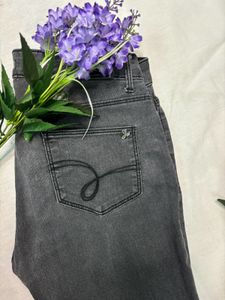 J21 Hottie Ankle Charcoal Jeans 28