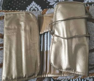 Makeup Brush Set -Pouch