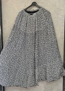 Chic Floral Print Skirt