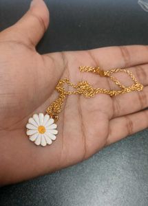 Golden Flower Chain