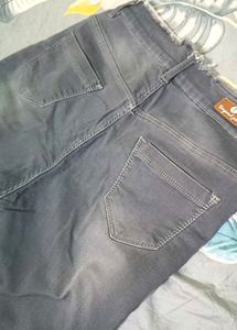 Women Bootcut Grey Jeans With High Waist