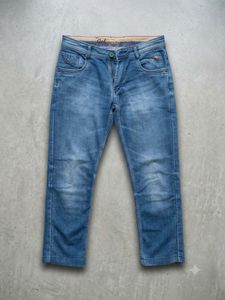Stylish Blue Denim Jeans length is 36