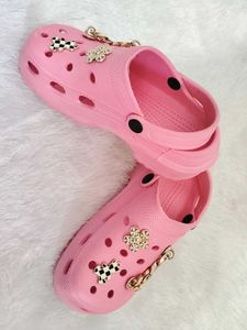 🎀 Pink Clog Shoes with Charms 🥰