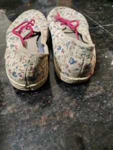 Floral Canvas Casual Shoes Bata