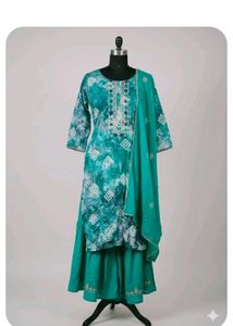 kurta sharara dupatta