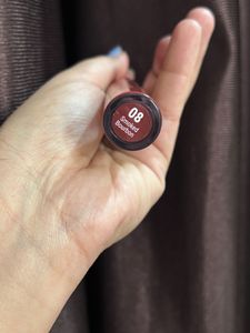 4 Swiss beauty matte hour liquid lipstick