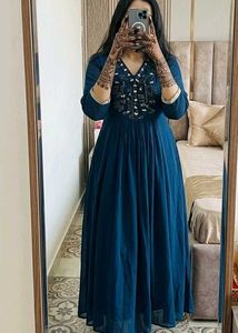 Elegant Teal Kurta Set with Embellishments