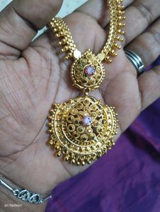 Elegant Gold-Tone Necklace