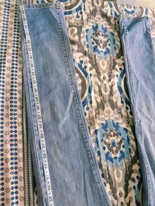 American Eagle Light Wash Jeans
