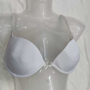 Classic White 🪔Padded Bra