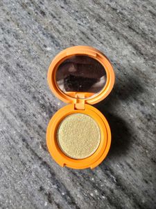 Kaja Beauty Bento Eyeshadow Trio