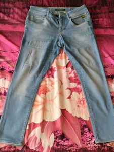 Light Wash Denim Jeans
