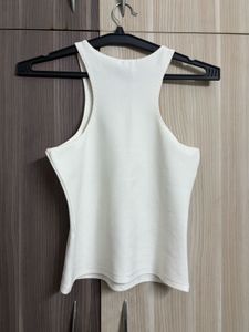 21 H&amp;M Crepe Tank top