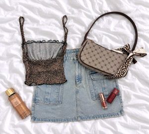 Cute Leopard Print Smocked Crop Top