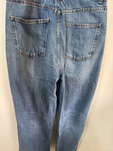 Light Wash Distressed Jeans