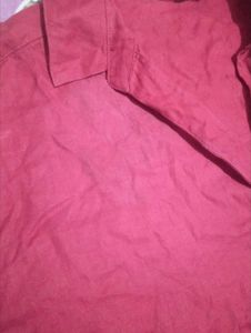 Red V-Neck Short Sleeve Top