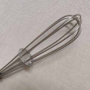 Kitchen Spoon,Whisk And Strainer