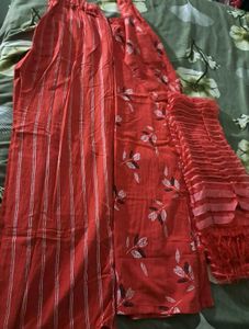 Red Floral Print Kurta Set with Dupatta🥀
