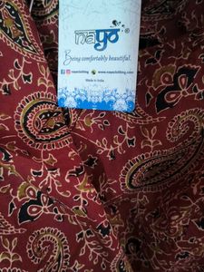 Maroon Paisley Print Sleeveless Blouse